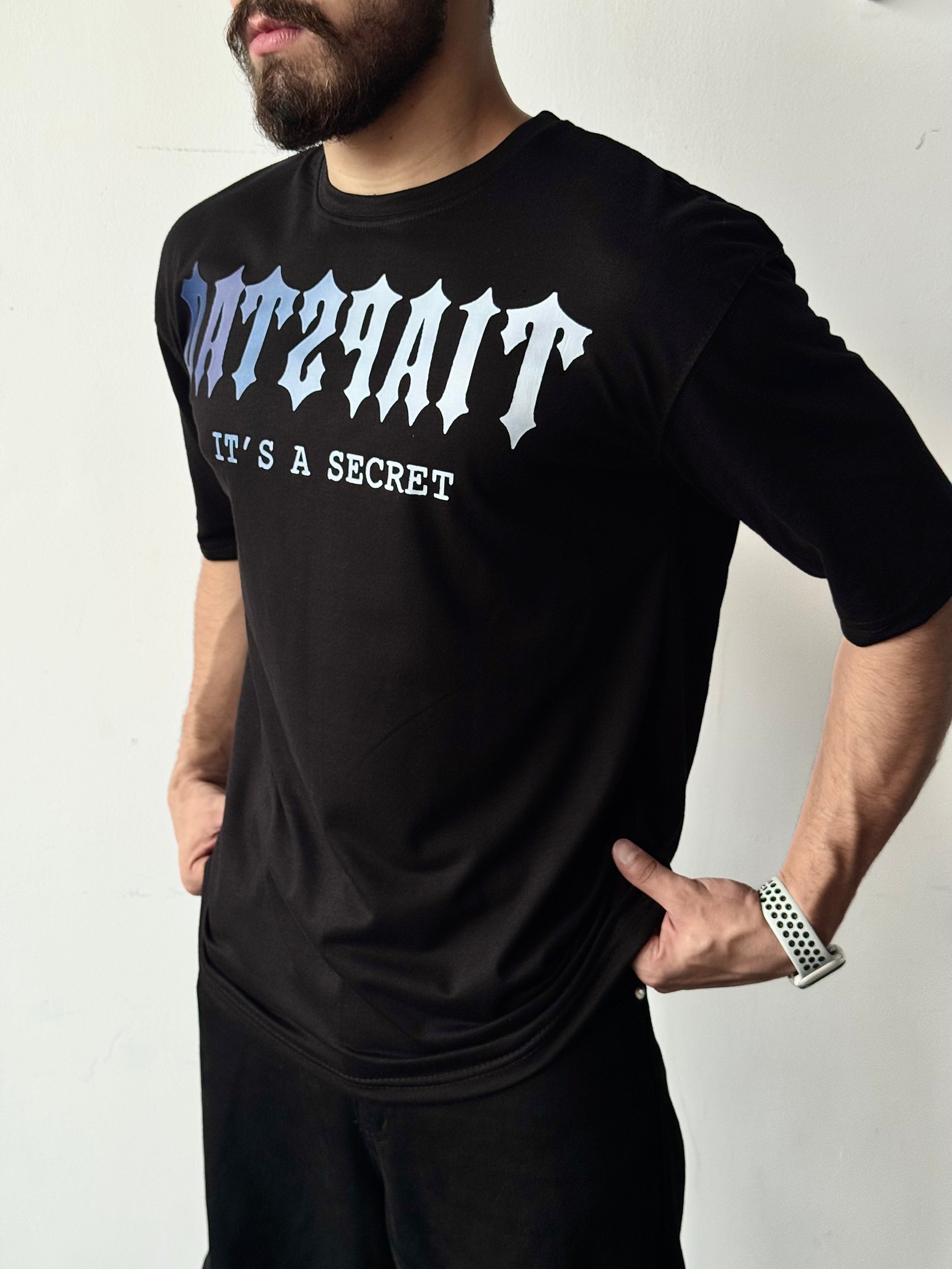 Serpent Fang Tee