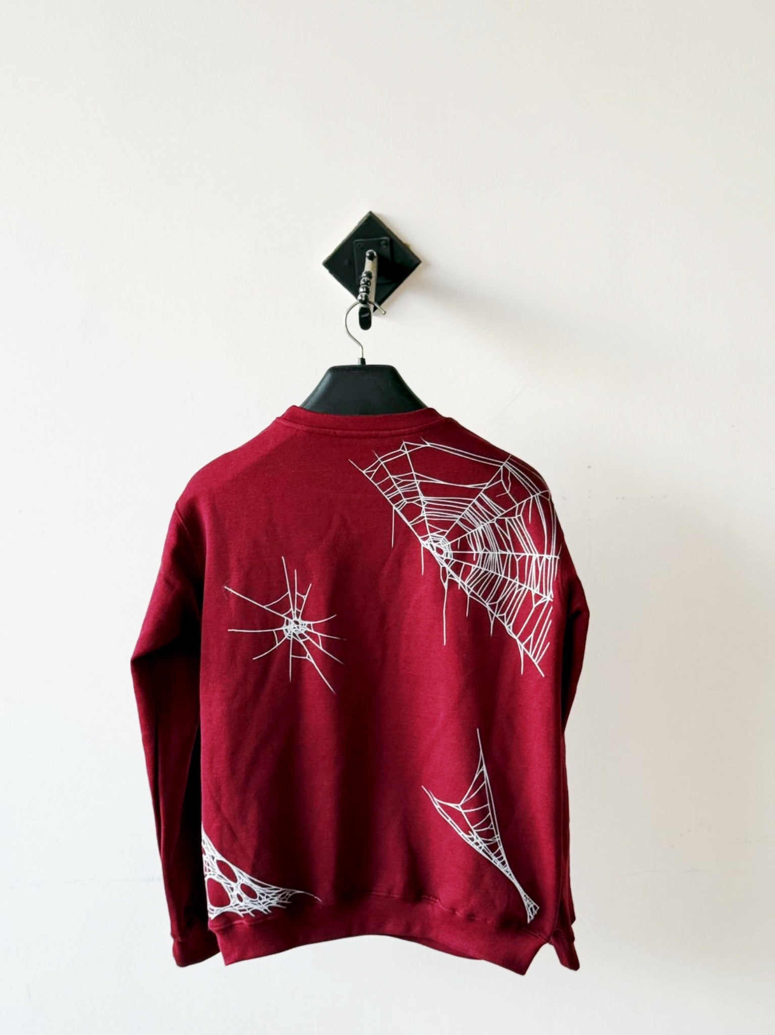 Webbed Aura
