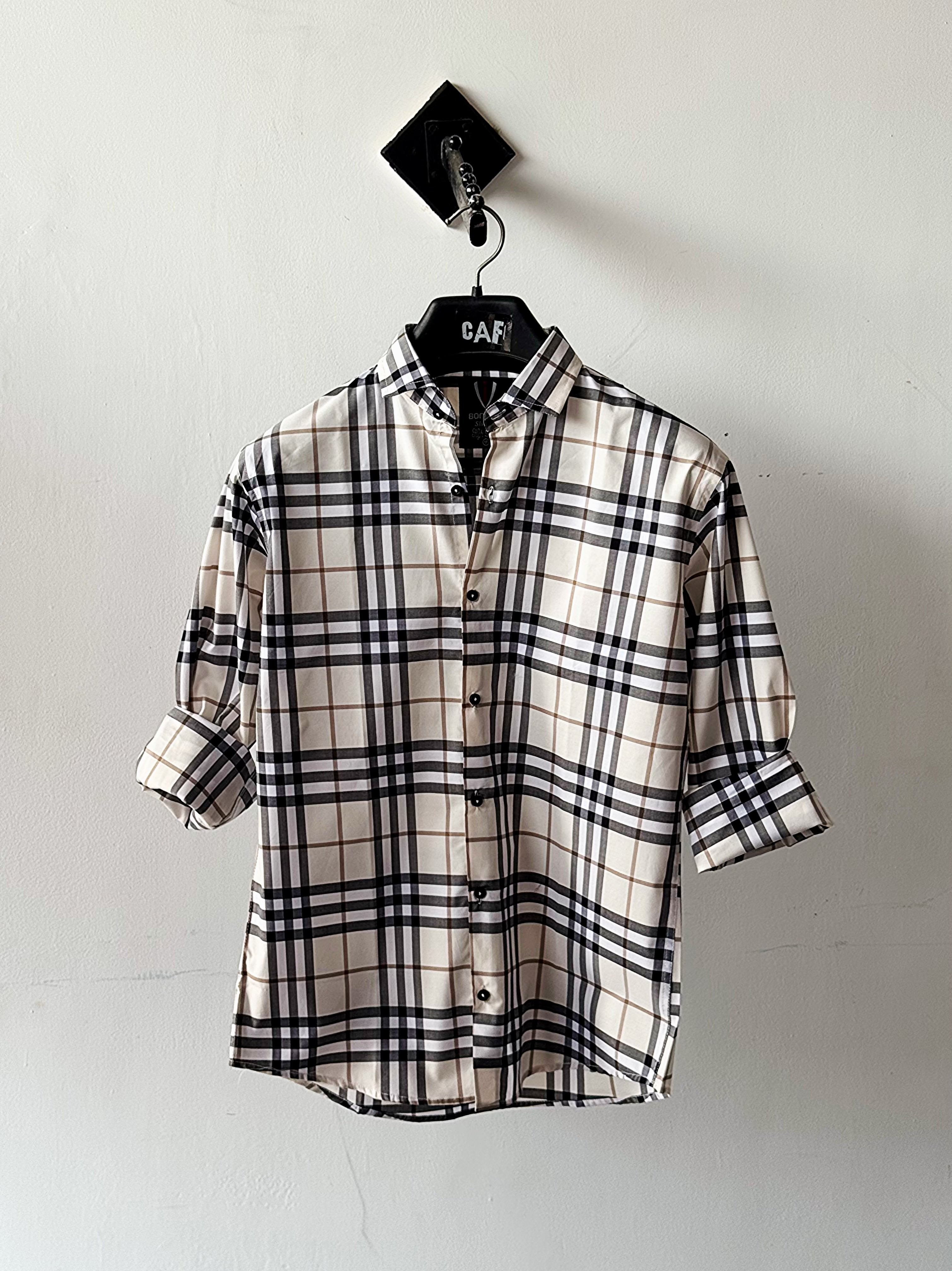 Black & Bold Checks