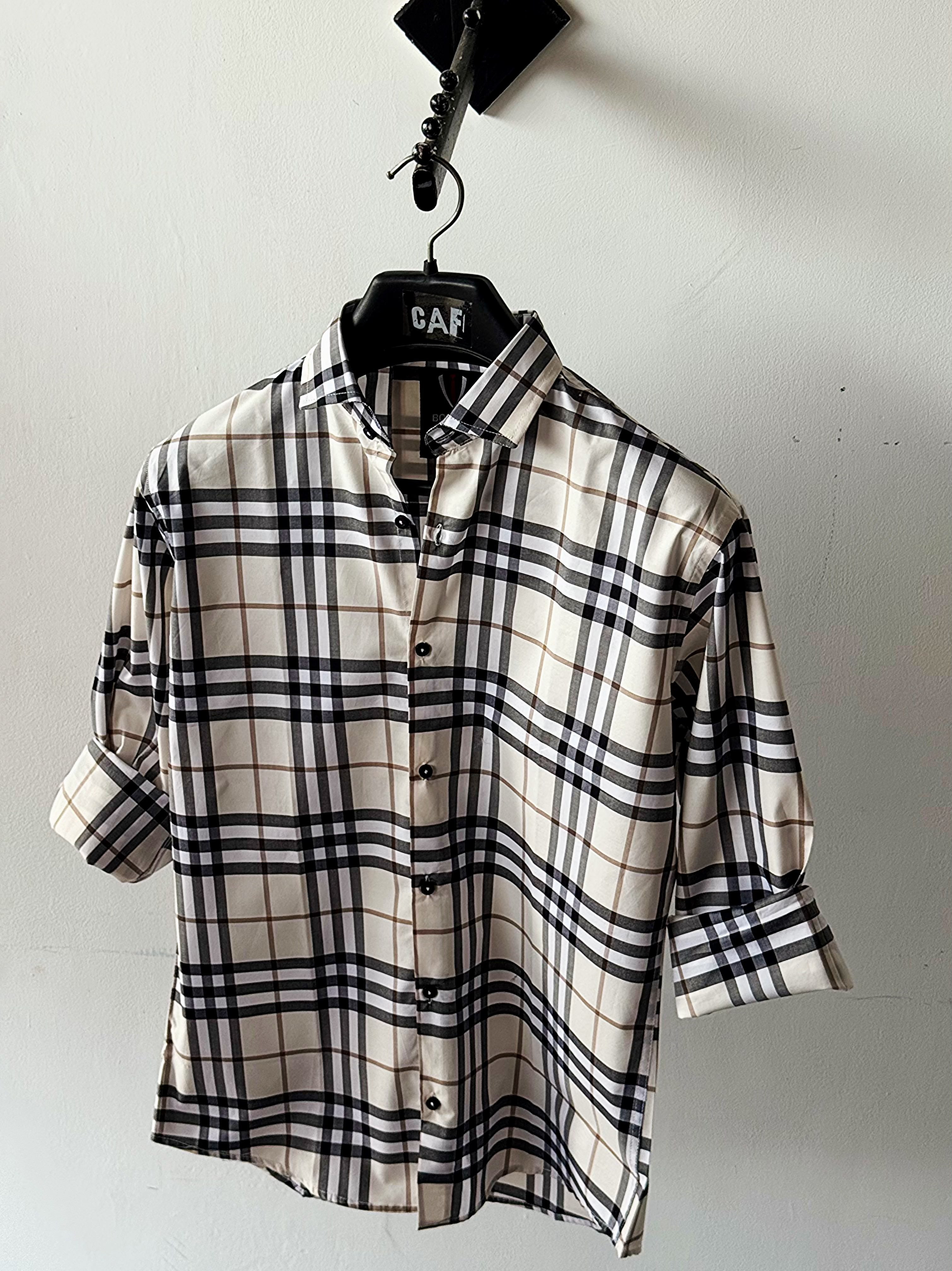 Black & Bold Checks