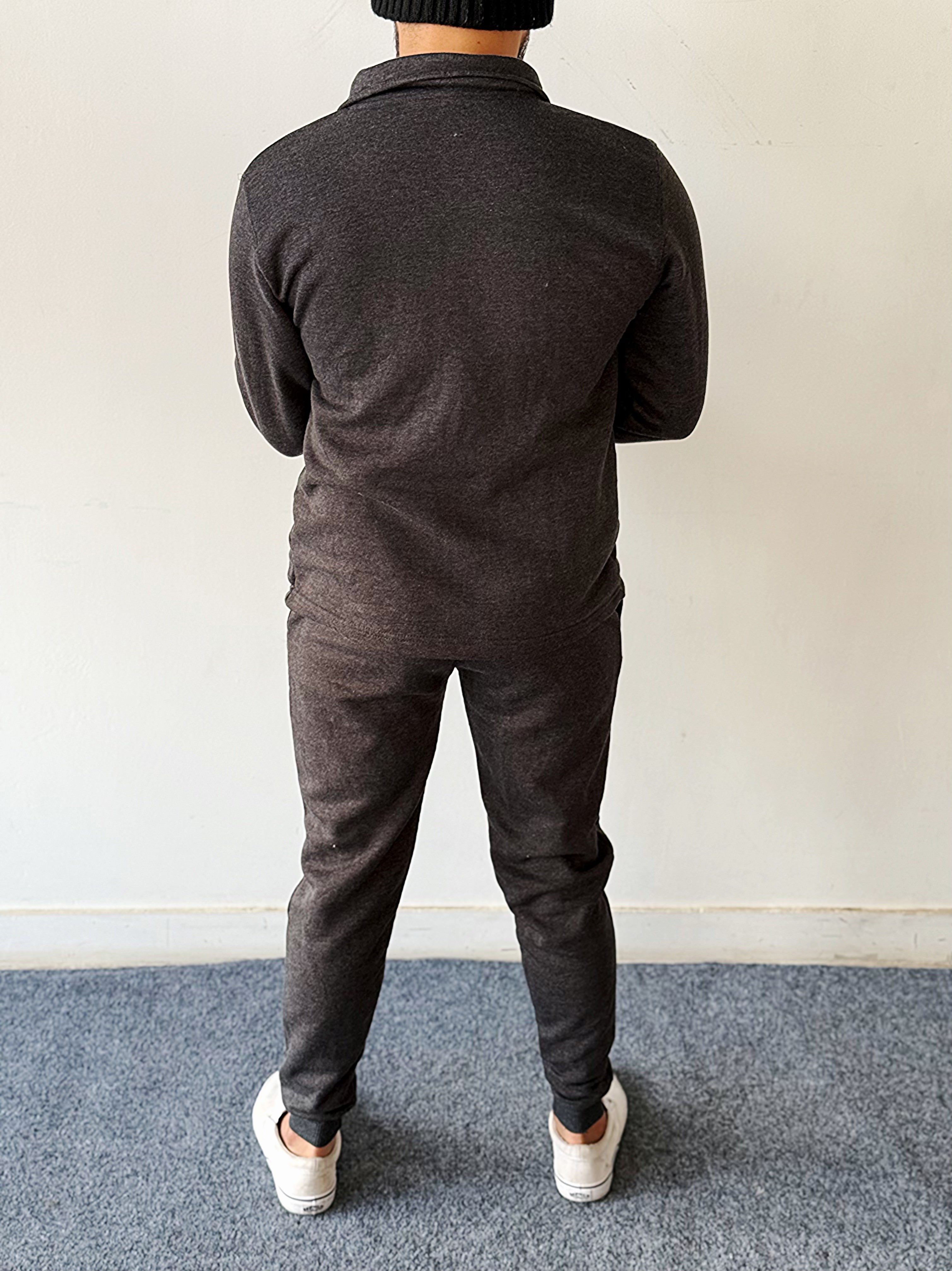 Cozy & Functional Tracksuit