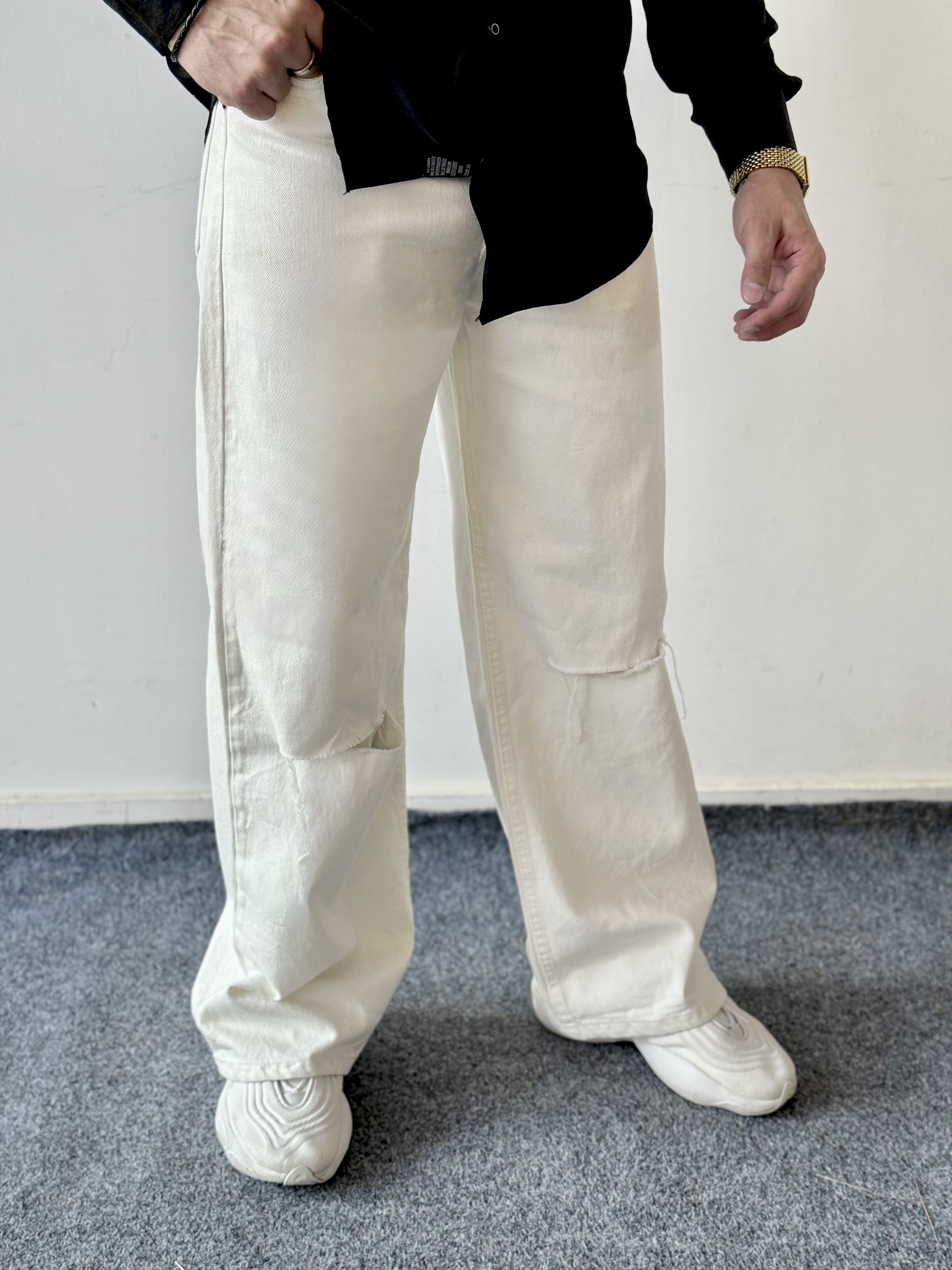 White Ripped Baggy Jean