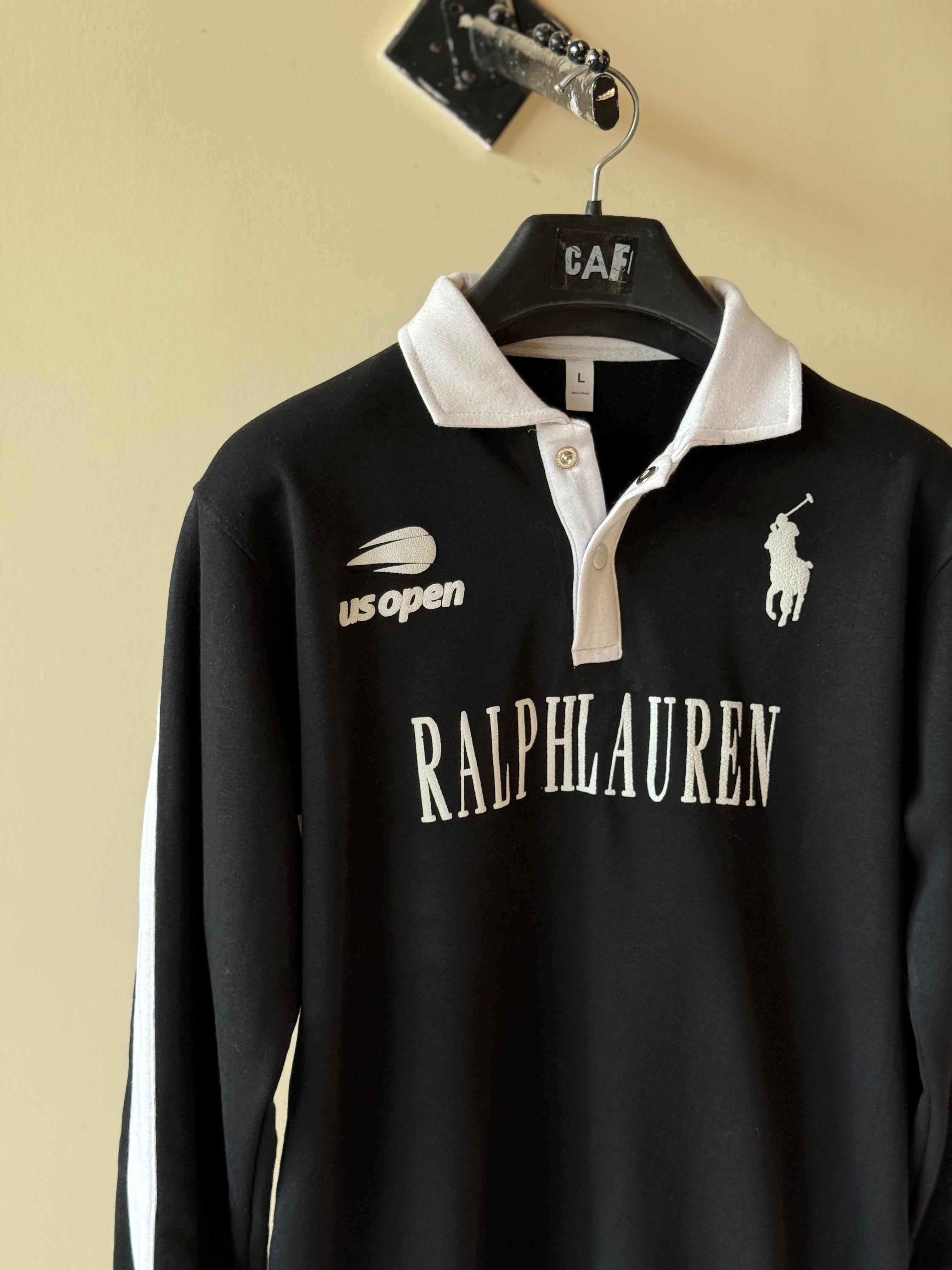 Branded Collar Sweatshirt