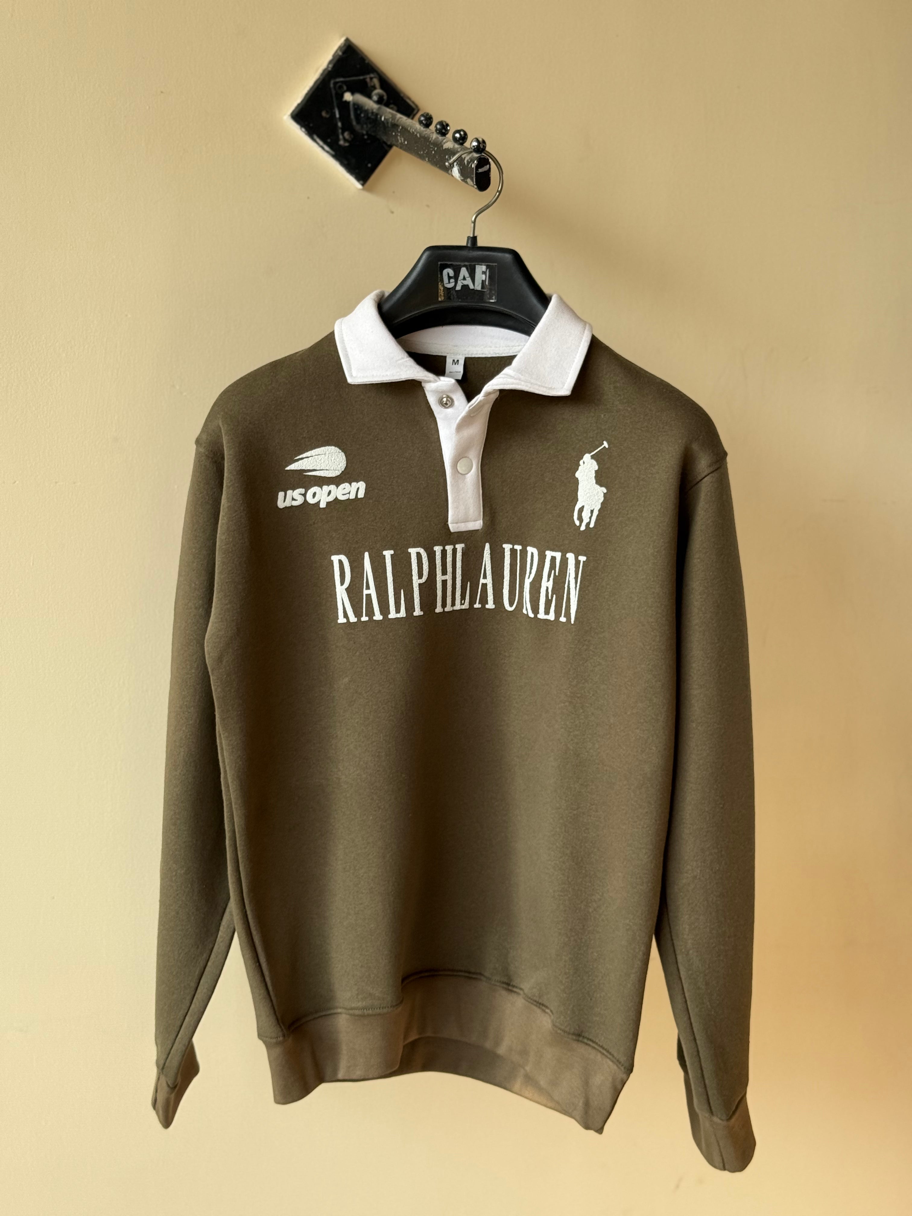 Branded Collar Sweatshirt