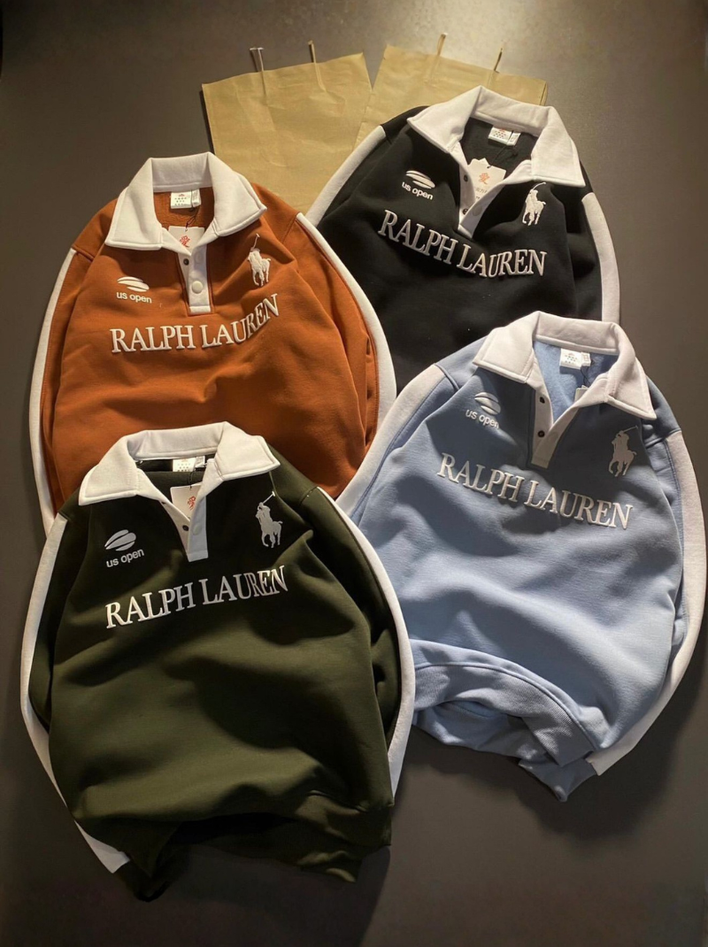 Brander Collar Sweatshirt