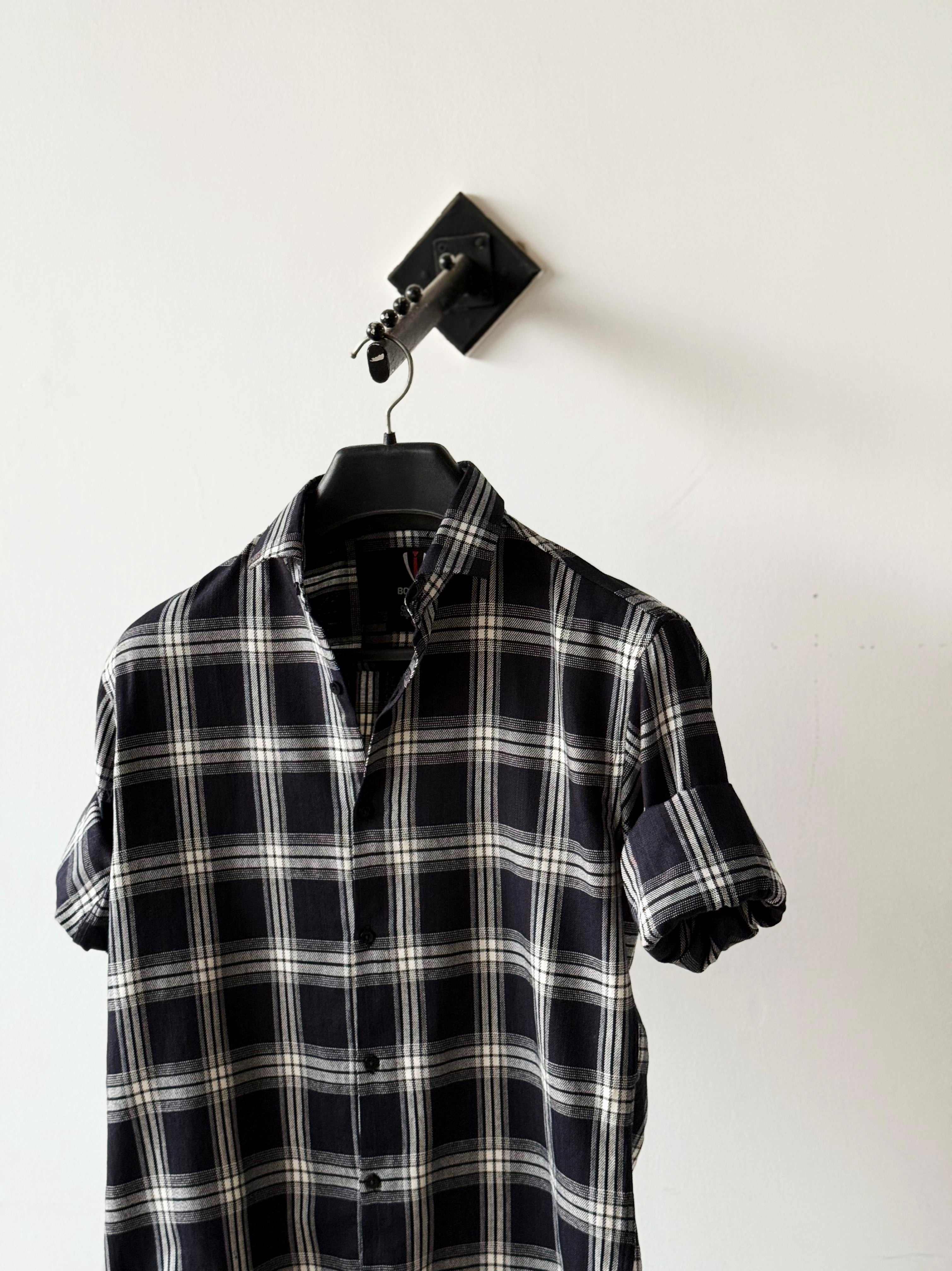 Charcoal Plaid